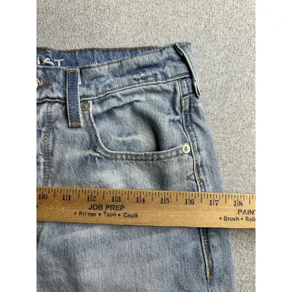 Ariat Ultra High Rise Tomboy Straight Jeans Womens 27R Light Wash Distressed - Picture 7 of 12